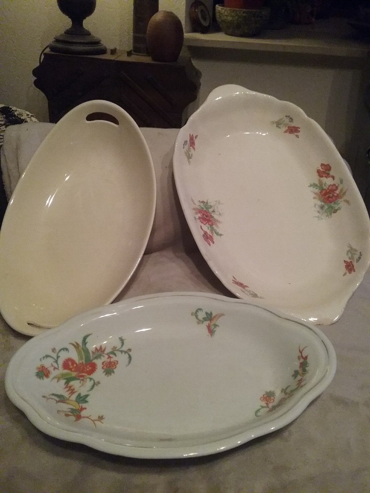 GROTE GAVE ANTIEKE BROOD/VLEESSCHALEN, Ophalen