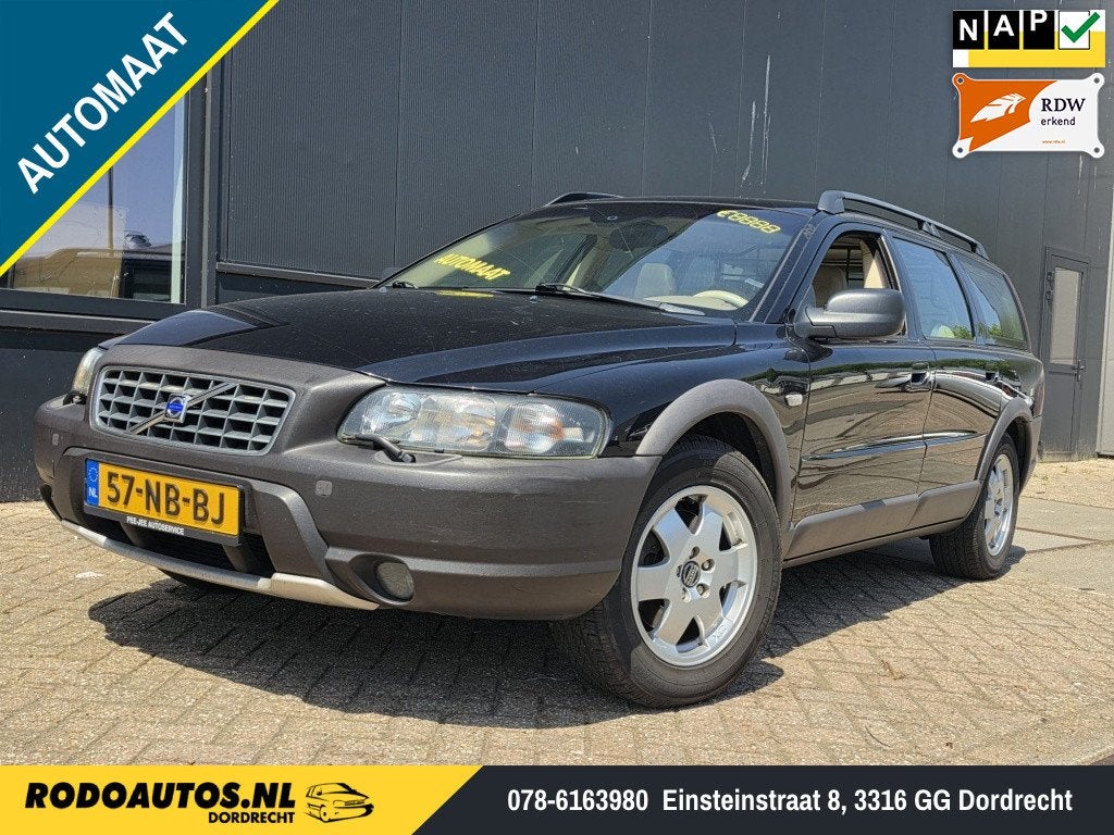 Volvo XC70 2.5 T Geartronic Comf. Line AWD Schuif/Leer/Ecc, Auto's, Volvo, Automaat, XC70, 1669 kg, Euro 4