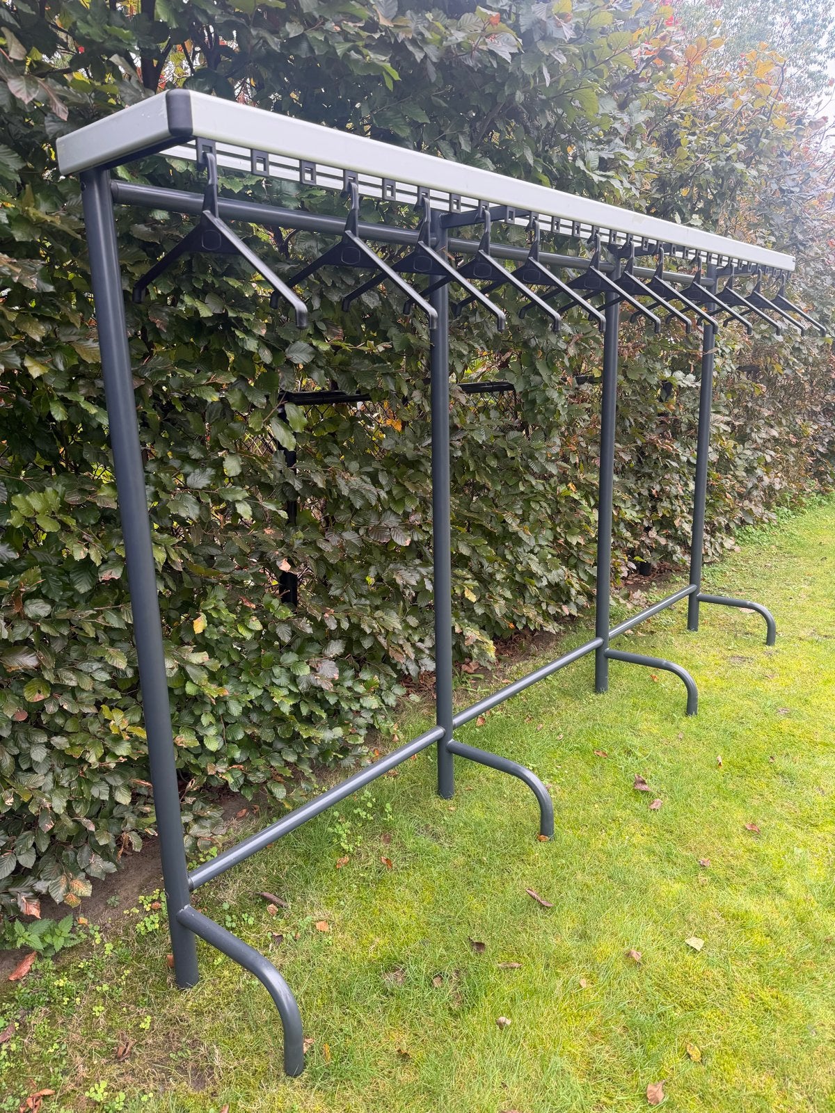 Grote staande kapstok - Loggere - Ideaal voor evenementen, Ophalen, Gebruikt, Metaal, Staande kapstok