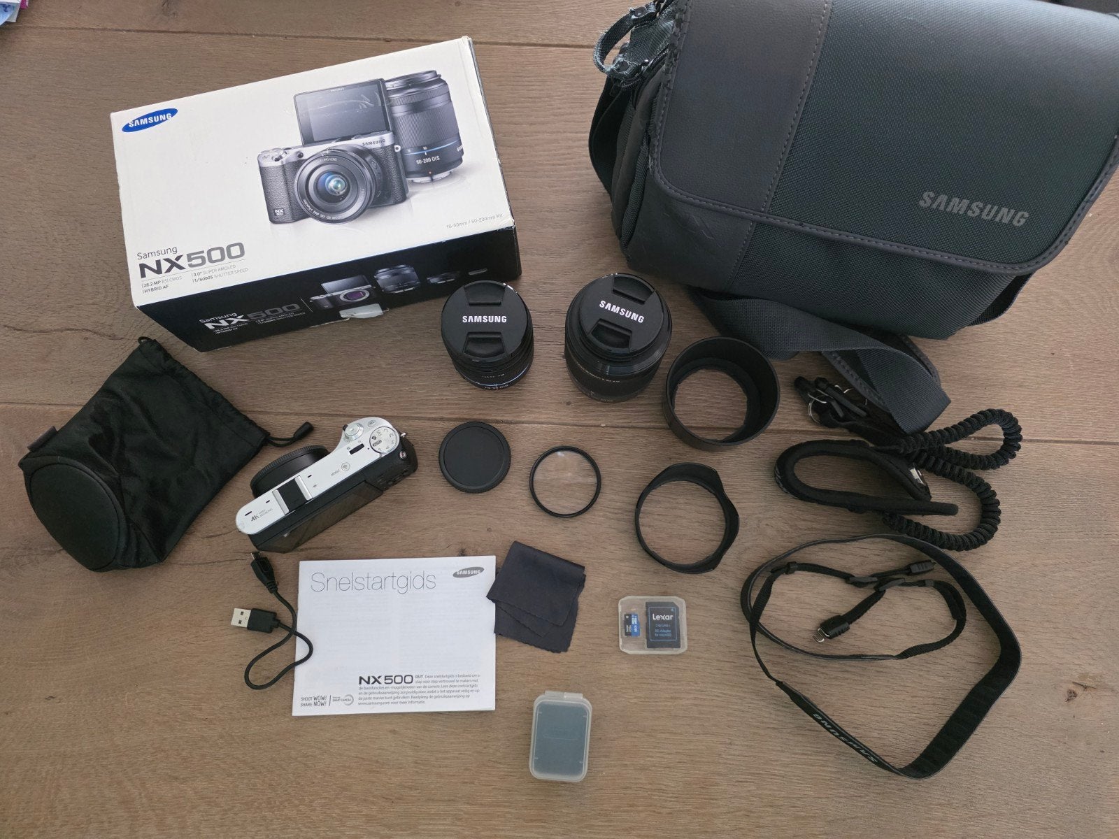 Samsung NX500 fotocamera + 18-55mm en 50-200mm lenzen, Ophalen of Verzenden, Zo goed als nieuw, 8 keer of meer
