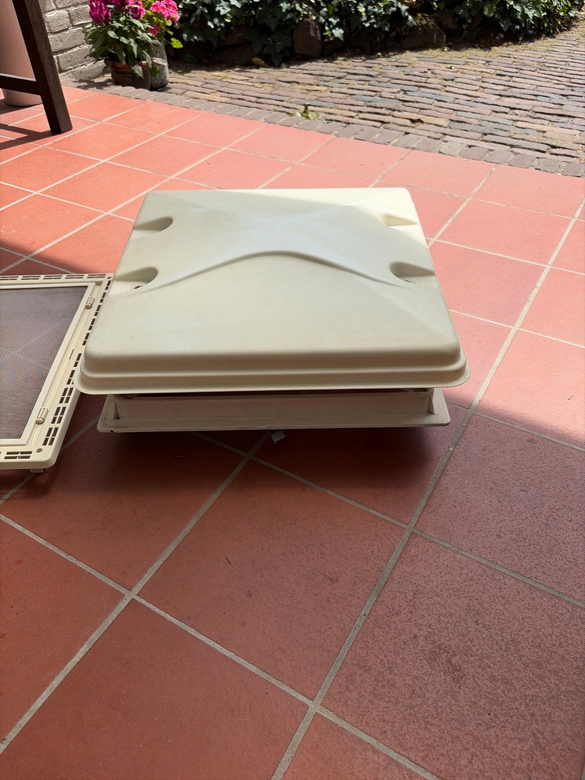 Dakluik voor caravan of camper 40x40, Ophalen, Gebruikt