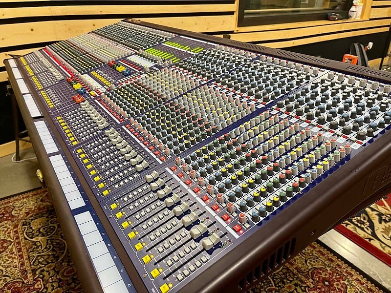 Midas Siena 48 channel, Ophalen, Gebruikt, 20 kanalen of meer, Microfooningang