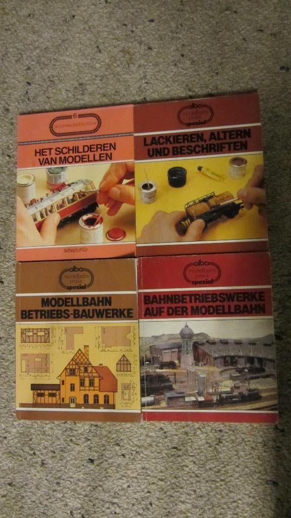 4 boekjes over spoorwegmodelbouw, Ophalen of Verzenden, Gelezen, Overige onderwerpen