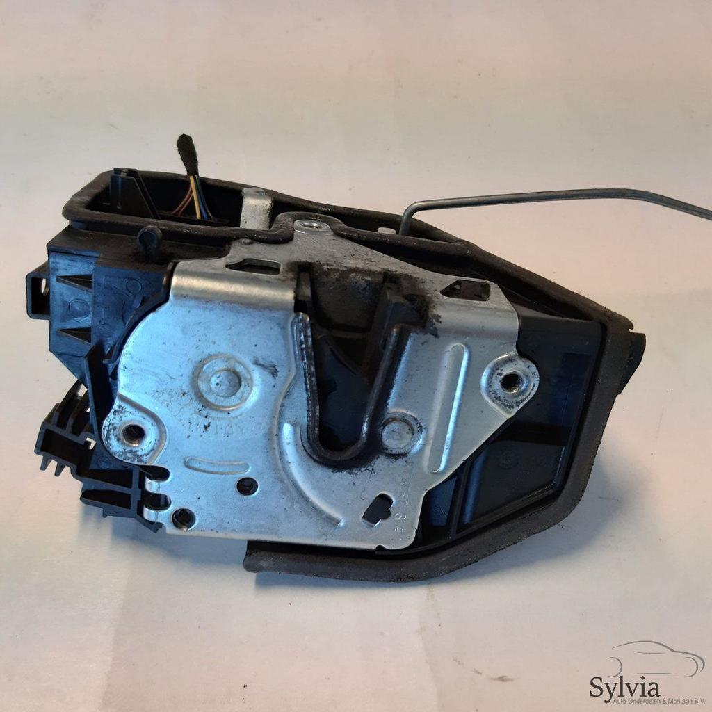 Deurslot rechts achter binnenzijde deur BMW serie E8x E9x F3, Gebruikt, -, -, Ophalen of Verzenden