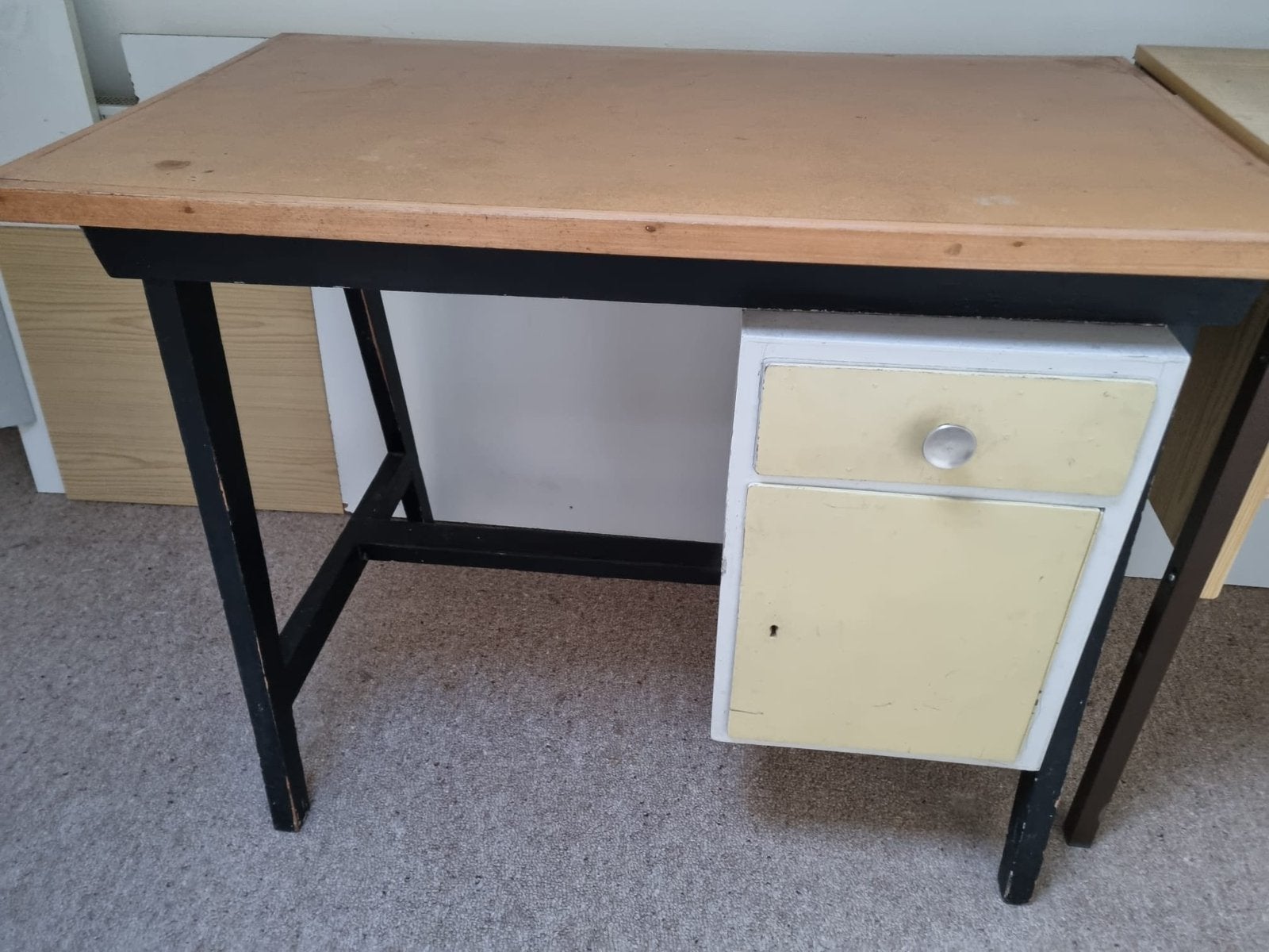 Oud klein bureautje, Ophalen, Gebruikt, Kinderbureau, Vintage