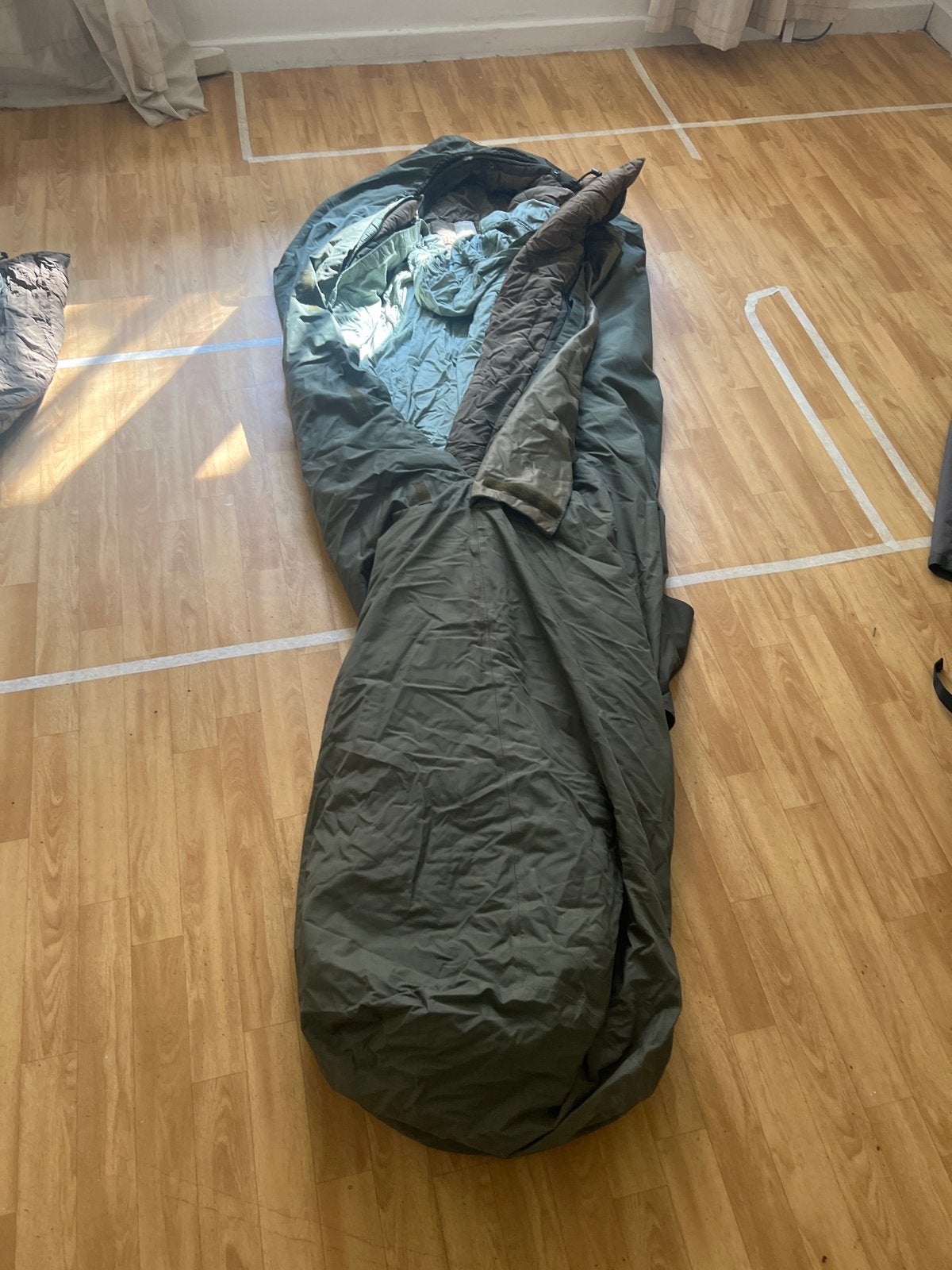 Legerslaapzak met binnenzak en goretex hoes, Ophalen of Verzenden, Gebruikt