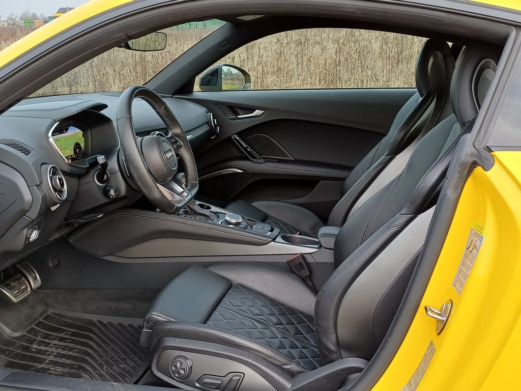 Audi TT 2.0 TFSI quattro ABT /Unieke auto/ (bj 2016), Auto's, TT, Gebruikt, 4 cilinders, 1984 cc