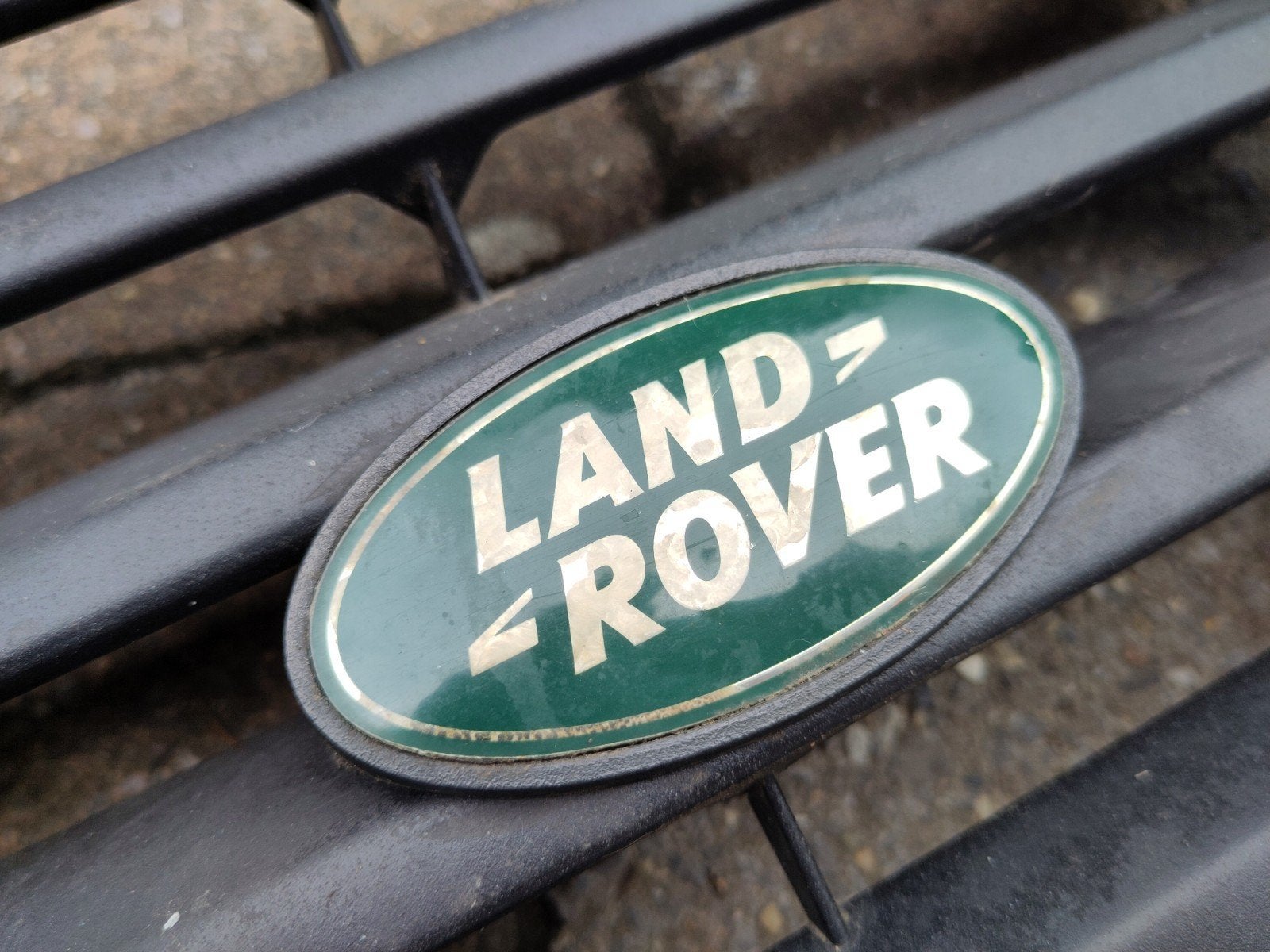 Range Rover Classic grille + embleem 1990, Ophalen, Gebruikt, Land Rover