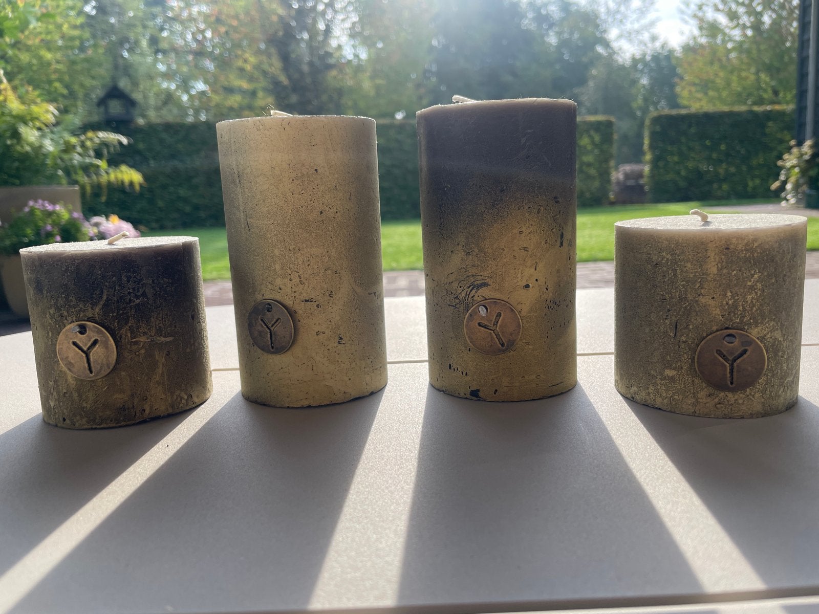 Set van 4 Brynxz stompkaarsen - Zo goed als nieuw, Brynxz, Meerkleurig, Was, Ophalen of Verzenden