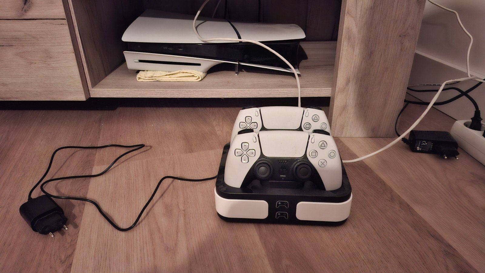 Sony PlayStation 5 (PS5) met 2 Controllers & 8 Topgames (o.a, Ophalen, Zo goed als nieuw