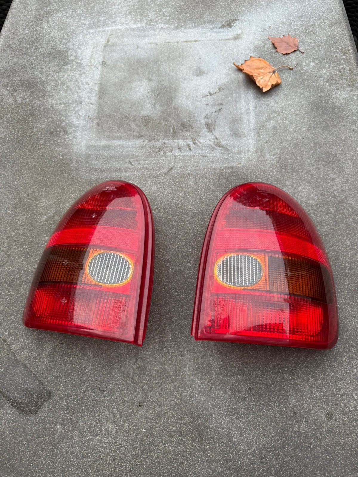 Opel corsa b 3 deurs achterlichten, Auto-onderdelen, Ophalen of Verzenden, Gebruikt, Opel