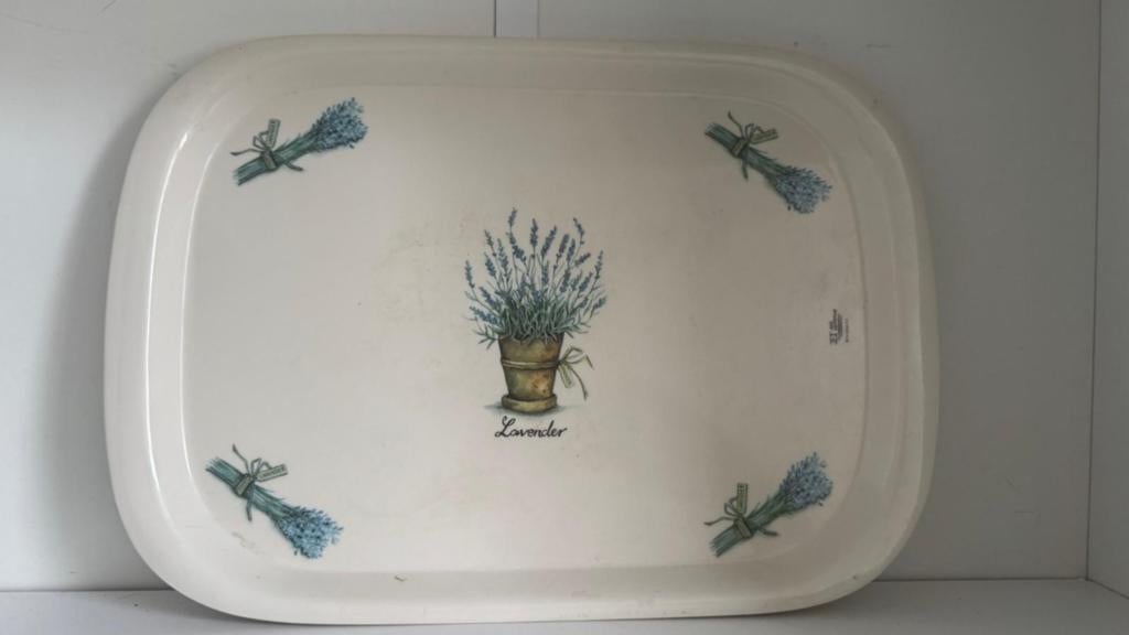 Lavendel dienblad jet ter steeg, Huis en Inrichting, Woonaccessoires | Dienbladen, Gebruikt, Overige materialen, Rechthoekig, Ophalen of Verzenden