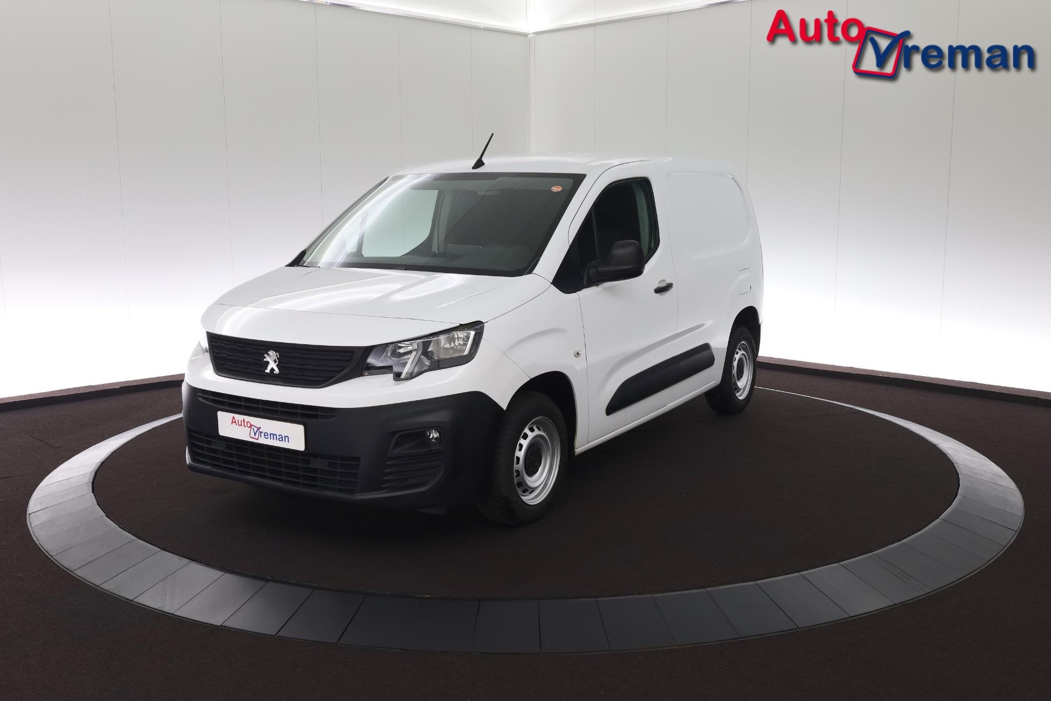 Peugeot Partner 1.5 BlueHDI -Carplay/Airco/PDC-, Auto's, Voorwielaandrijving, Stof, 4 cilinders, Wit