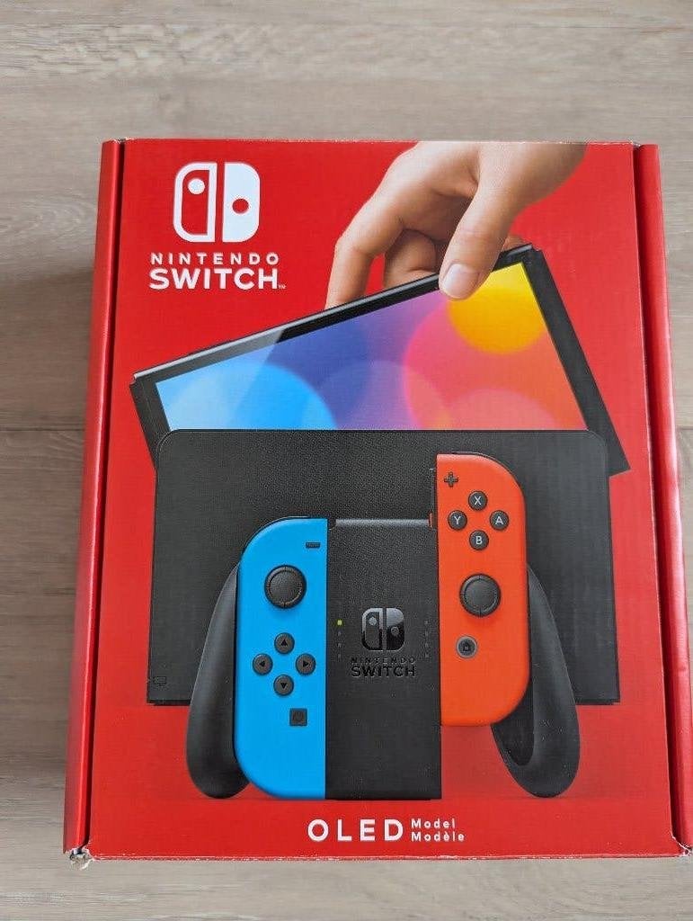 Nintendo Switch OLED – compleet in doos, krasvrij + case, Ophalen of Verzenden, Zo goed als nieuw, Met 2 controllers, Switch OLED