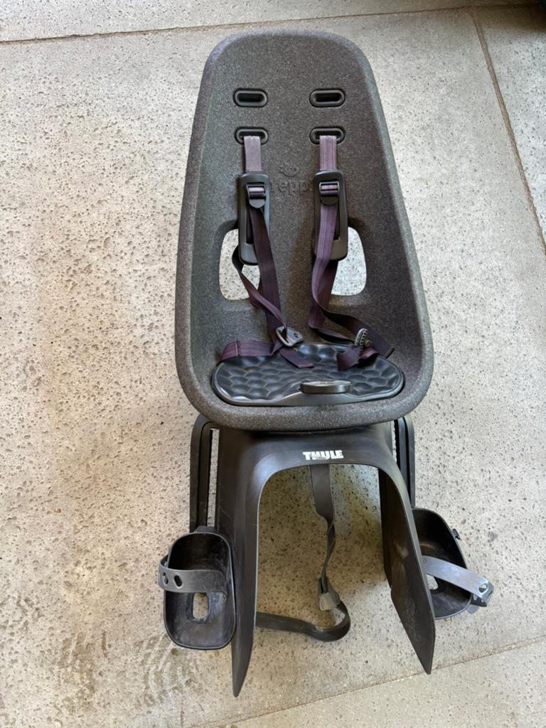 Thule Yepp Maxi achterzitje, Fietsen en Brommers, Fietsaccessoires | Fietsstoeltjes, Ophalen, Achterzitje, 22 t/m 36 kg, Gebruikt