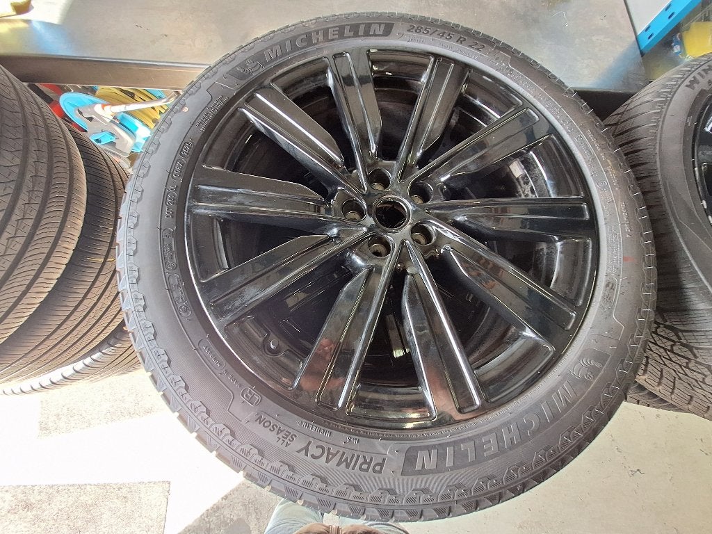 Range Rover wielenset met Pirelli Scorpion Zero All Season, Auto-onderdelen, Ophalen, Gebruikt, 285 mm, Overige maten