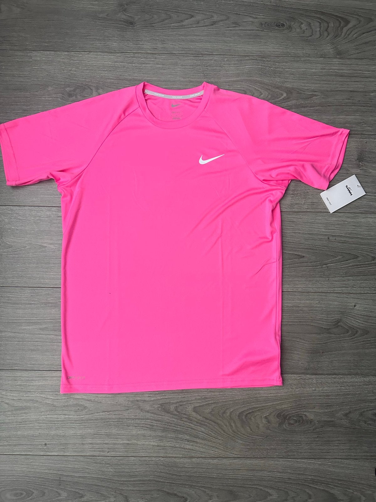 Nieuw Nike Swim Dri-FIT T-shirt - Roze met kaartje, Verzenden, Nieuw, Maat 48/50 (M), Roze