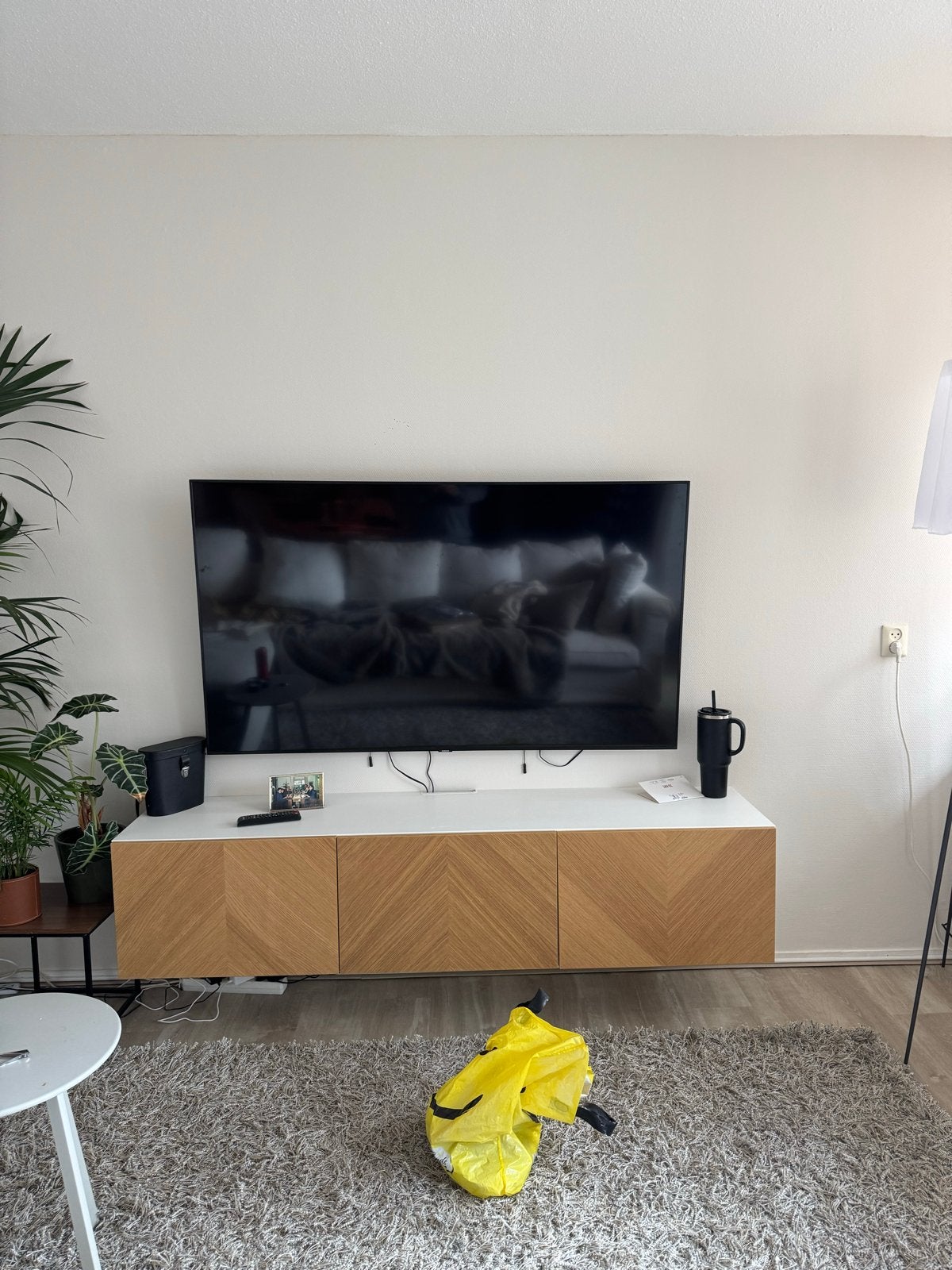 IKEA BESTÅ tv-meubel, hangend, Huis en Inrichting, Ophalen, Gebruikt, 150 tot 200 cm, Minder dan 100 cm