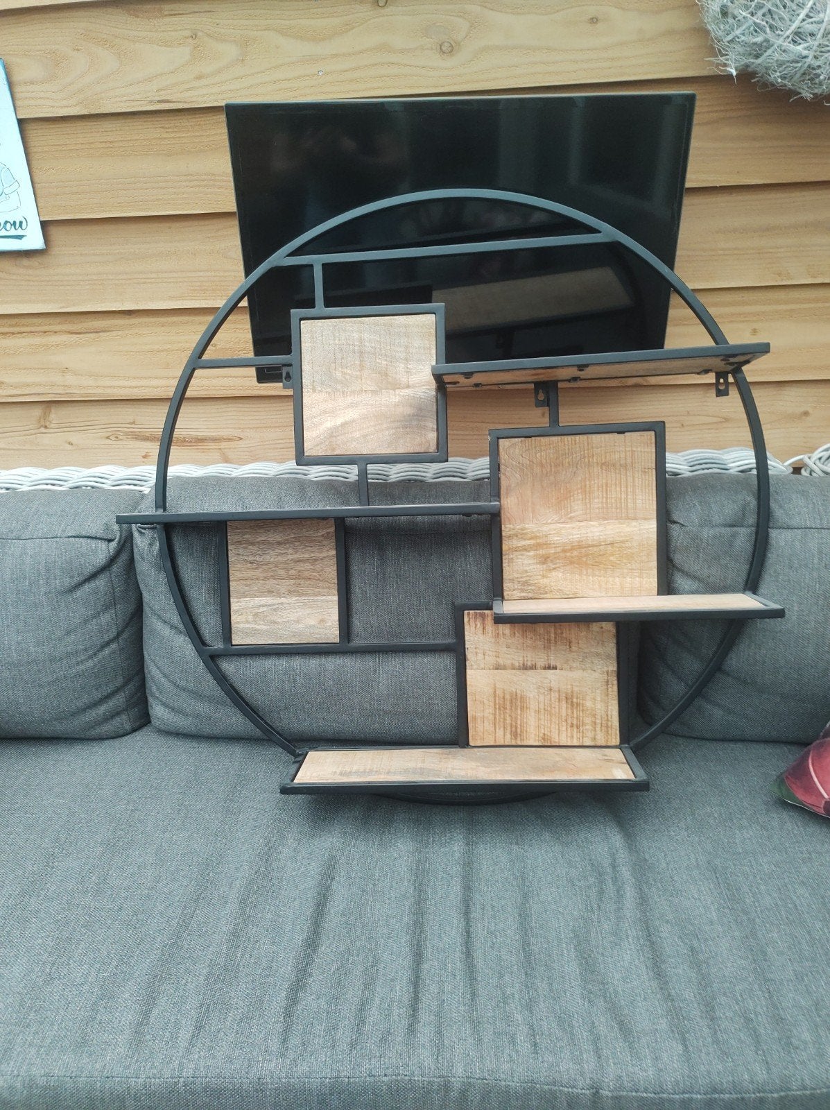 Rond wandrek met houten planken, industrieel design, Ophalen of Verzenden, Zo goed als nieuw