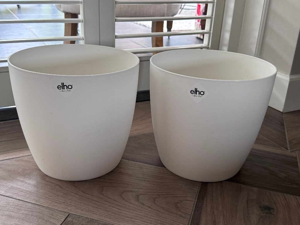 2 stuks Elho ‘Brussels’ bloempot, rond 25cm wit, izgs, Tuin en Terras, Bloempotten, Ophalen, Kunststof, Gebruikt, Rond