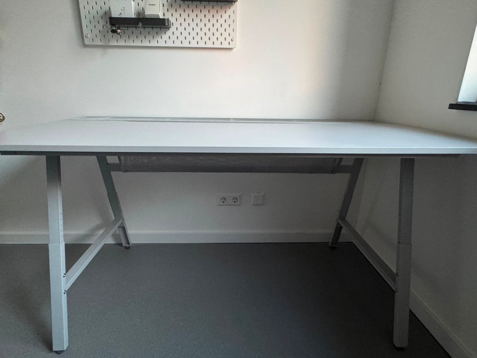 Super mooi bureau - zo goed als nieuw- !!!, Ophalen, 160 cm, Metaal, Zo goed als nieuw