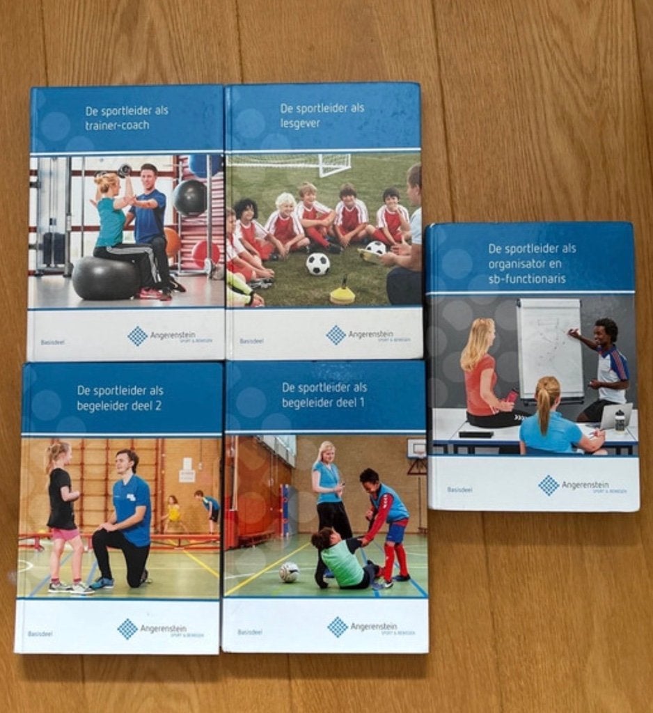 Sport en Bewegen/CIOS boekenset, Boeken, Overige vakken, AngerenStein Sport & Bewegen, Ophalen of Verzenden, Zo goed als nieuw