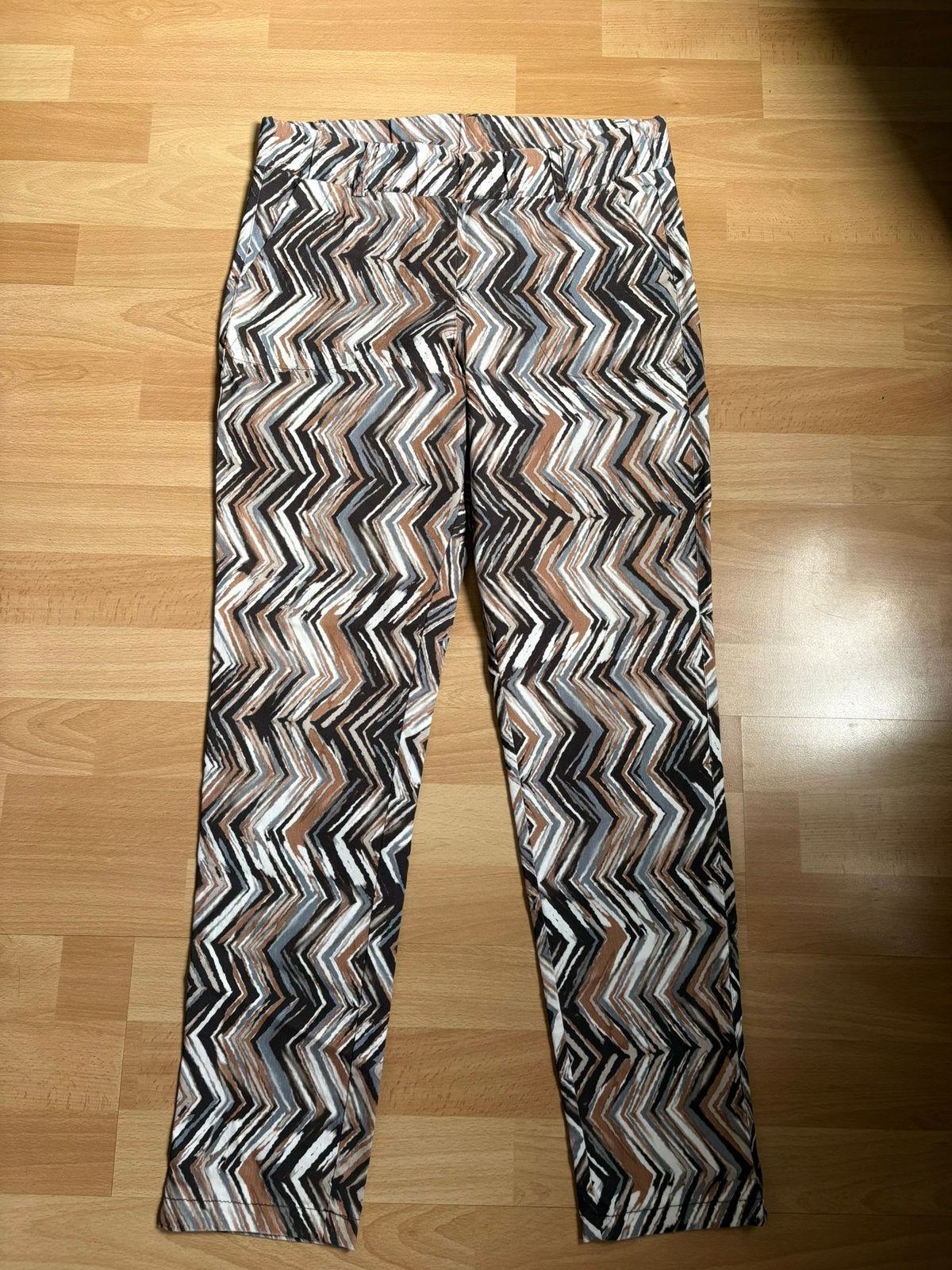 Helena Hart mooie pantalon met print mt L ZGAN, Meerkleurig, Maat 42/44 (L), Ophalen of Verzenden, Zo goed als nieuw