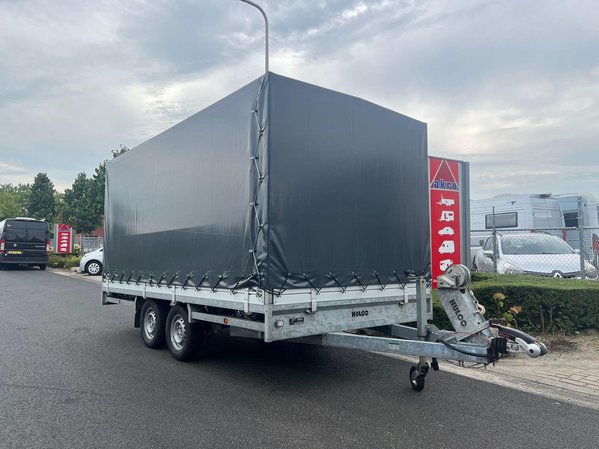 Hulco Medax-2 2600 405x203x180 | Huif | Oprijplaten | Lier |, Gebruikt
