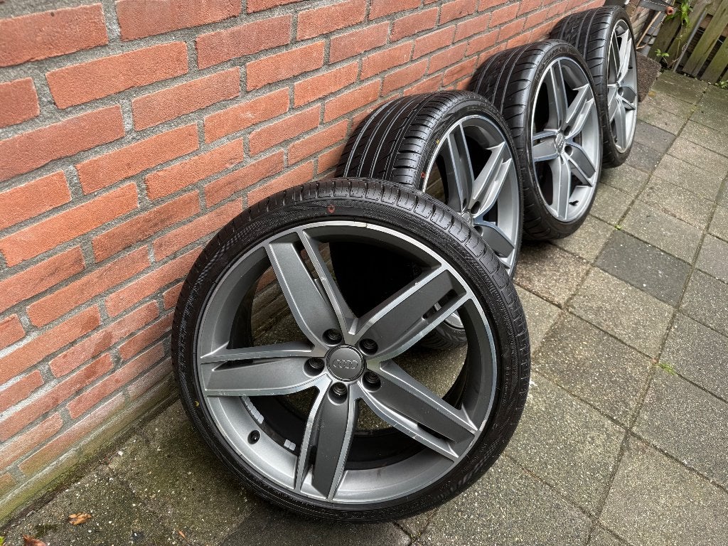 Audi  RS3 S3 wing  19 inch velgen origineel  8v 8p 8y 5x112, 19 inch, Gebruikt, Velg(en), Ophalen of Verzenden