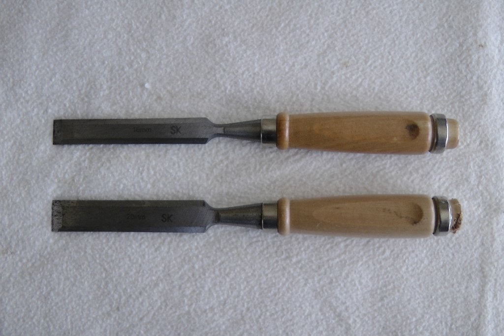Twee beitels met houten handvatten (16 & 20 mm), Ophalen of Verzenden, Gebruikt, Beitel, Overige merken