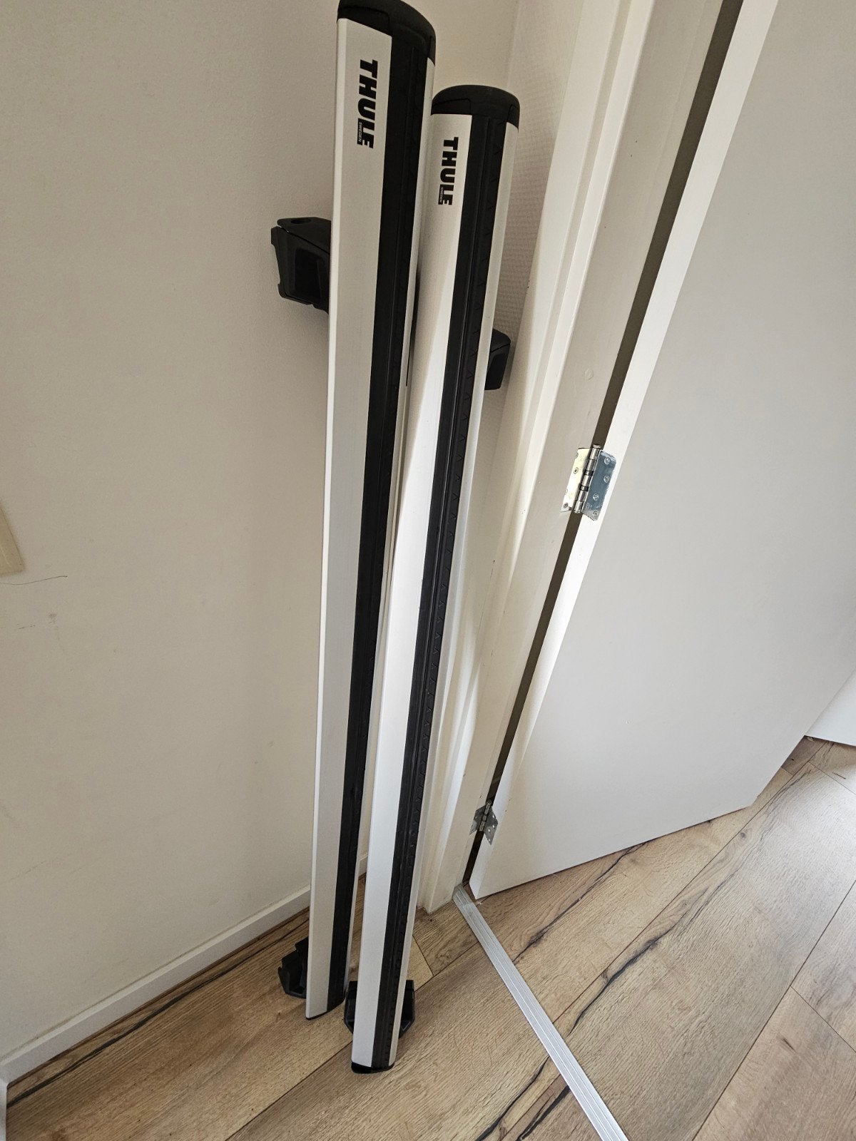 Thule Wingbar Evo  135 - Ford Kuga PHEV, Ophalen