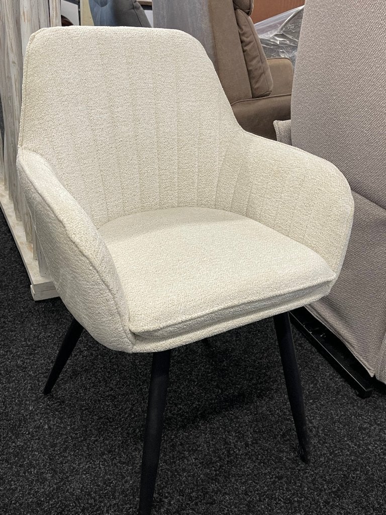 eetstoel Gestoffeerd in Raven 22 kleur IVORY extra actie, Overige kleuren, Nieuw, Ophalen of Verzenden, Stof