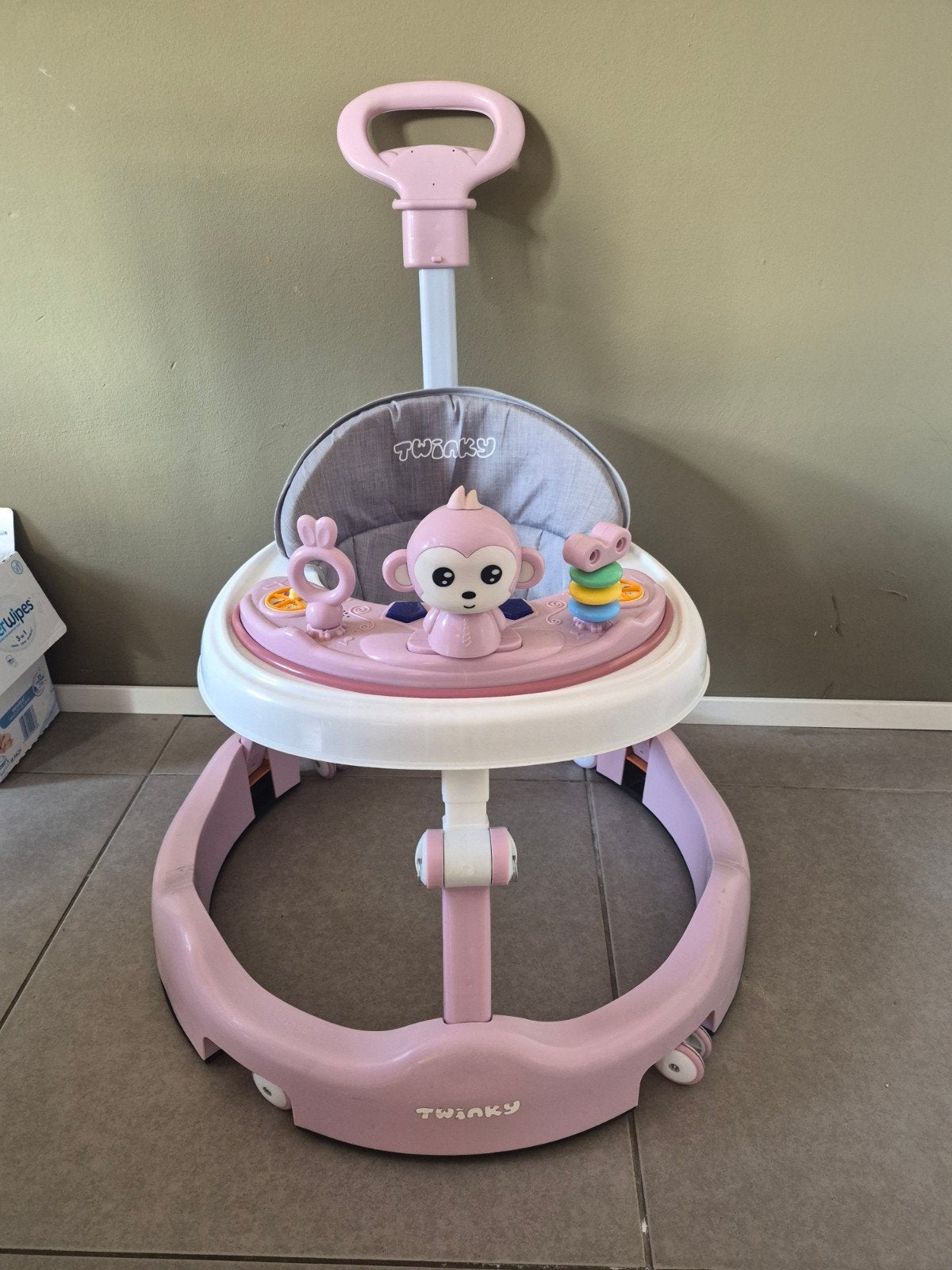 Twinky babywalker, Kinderen en Baby's, Wipstoeltjes, Ophalen