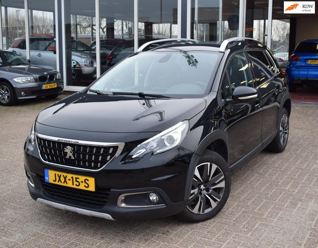Peugeot 2008 1.2 PureTech GT-Line | AUTOMAAT | NAVIGATIE | H, 1199 cc, Leder en Stof, Zwart, Bedrijf