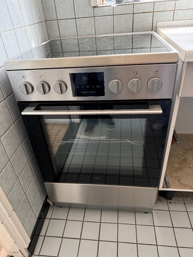 Fornuis electrisch/keramisch Pelgrim vrijstaand, Witgoed en Apparatuur, Keramisch, Zo goed als nieuw, 85 tot 90 cm, 4 kookzones
