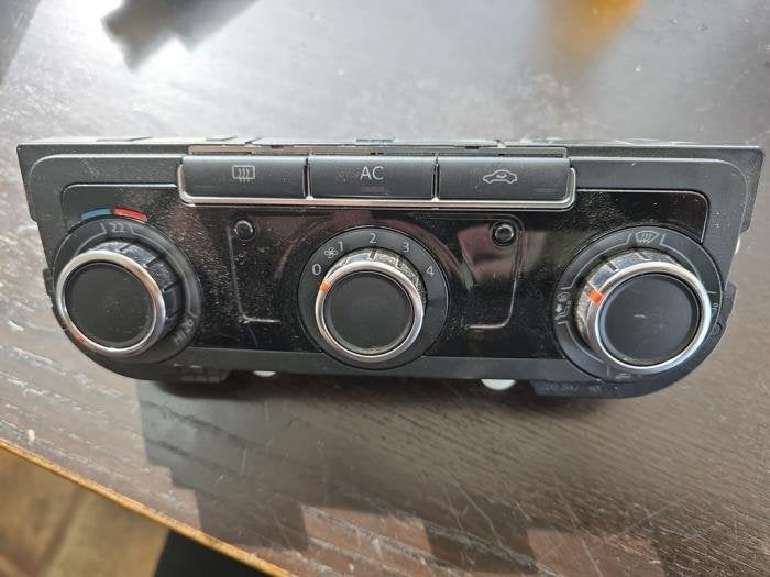 Kachel Bedieningspaneel van een Volkswagen Golf, Auto-onderdelen, Gebruikt, -, Volkswagen, -