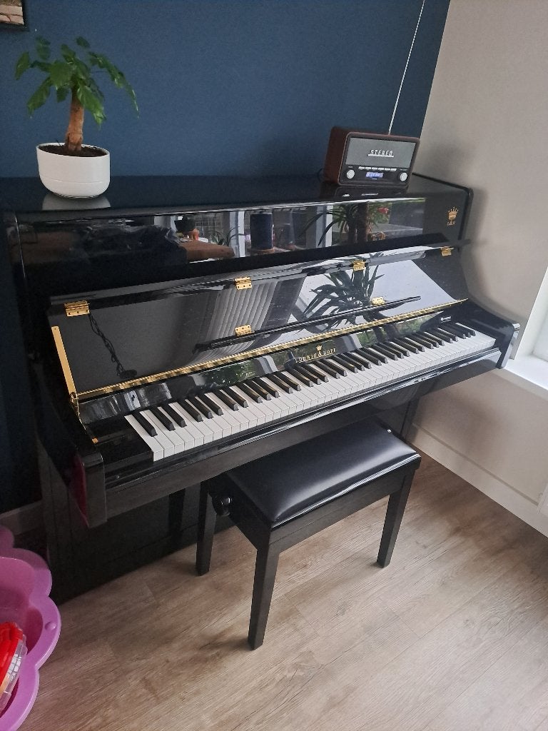 Zwarte hoogglans piano Ludwig & Hoff, Muziek en Instrumenten, Piano's, Ophalen, Gebruikt, Zwart, Piano