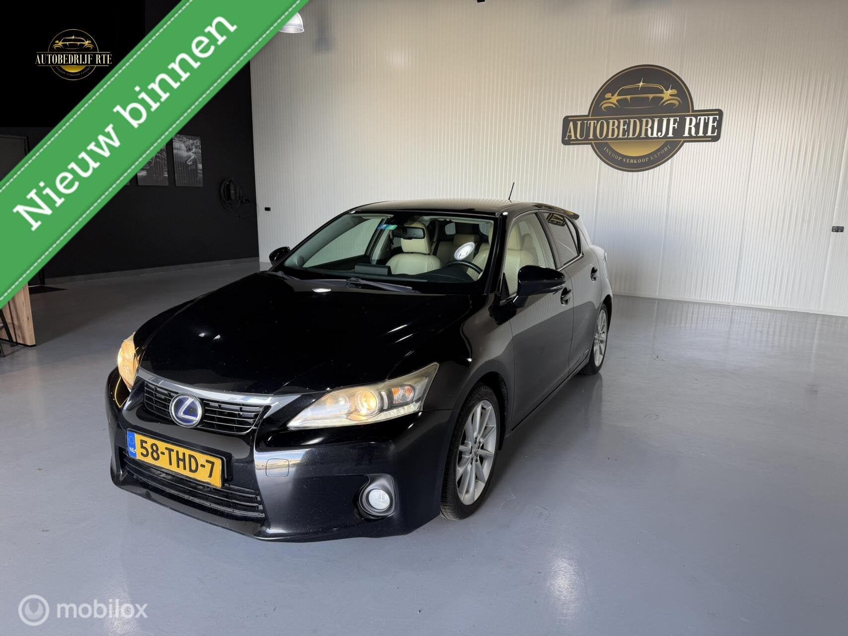 Lexus CT 200h Business Edition Camera leer navi, Auto's, Euro 5, 136 pk, Gebruikt, Zwart