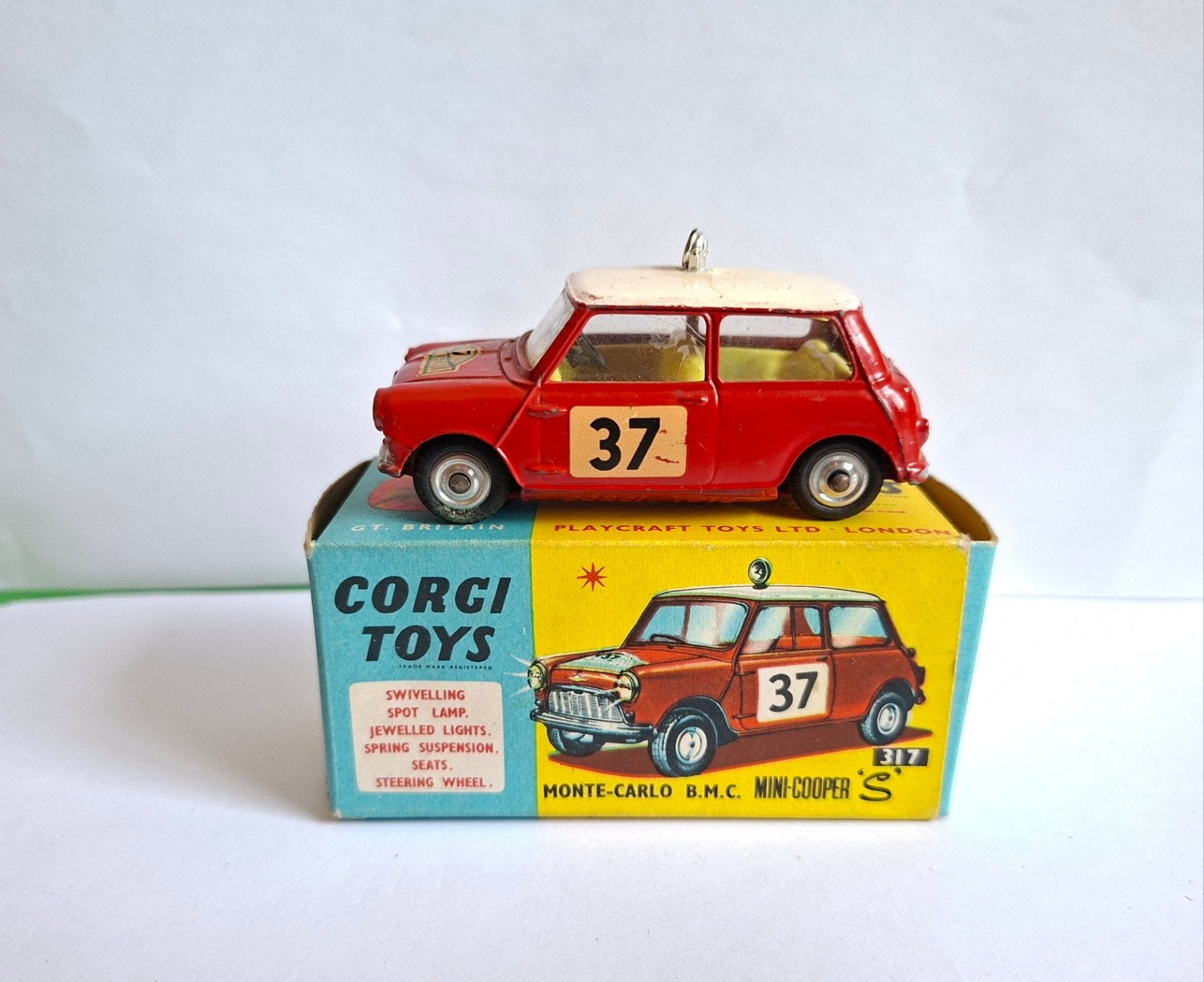 Corgi toys mini Cooper, Hobby en Vrije tijd, Modelauto's | 1:43, Ophalen of Verzenden, Zo goed als nieuw, Auto, Corgi