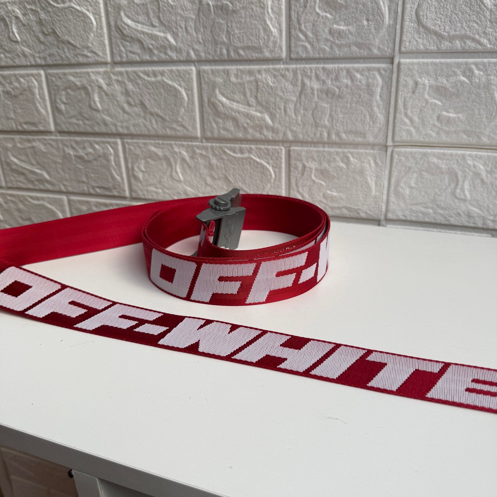 OFF-WHITE 2.0 Industrial Belt Riem, Heupriem, Ophalen of Verzenden, Zo goed als nieuw, Rood