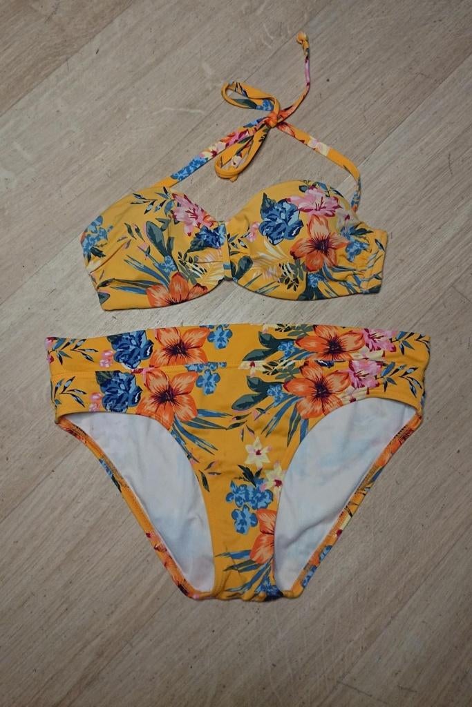 Diverse bikini maat 36/38/40/42 oa Hunkemoller Boho Bench, Zwart, Ophalen of Verzenden, Zo goed als nieuw, Bikini