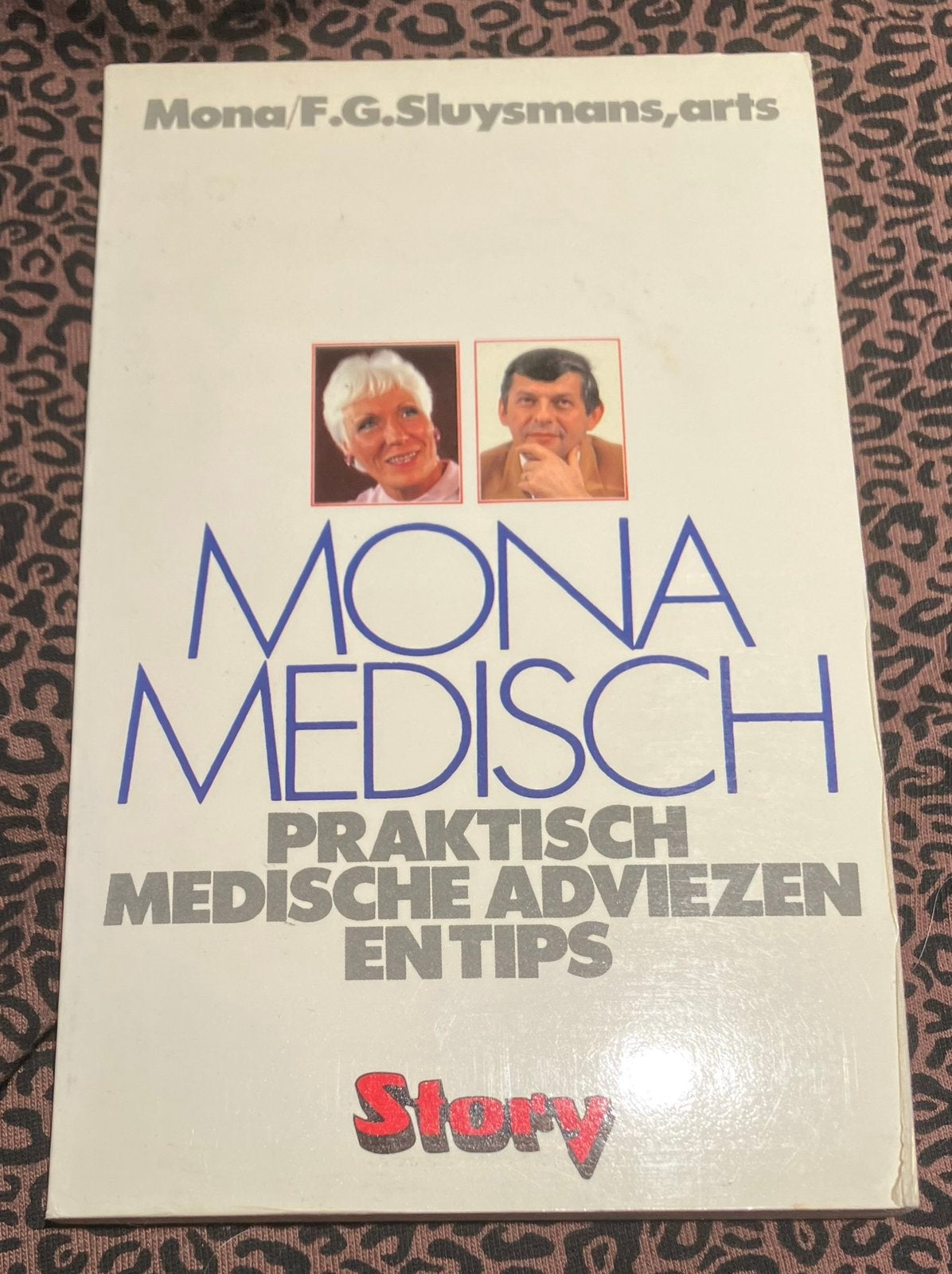 Mona medisch nw, Ophalen of Verzenden, Nieuw