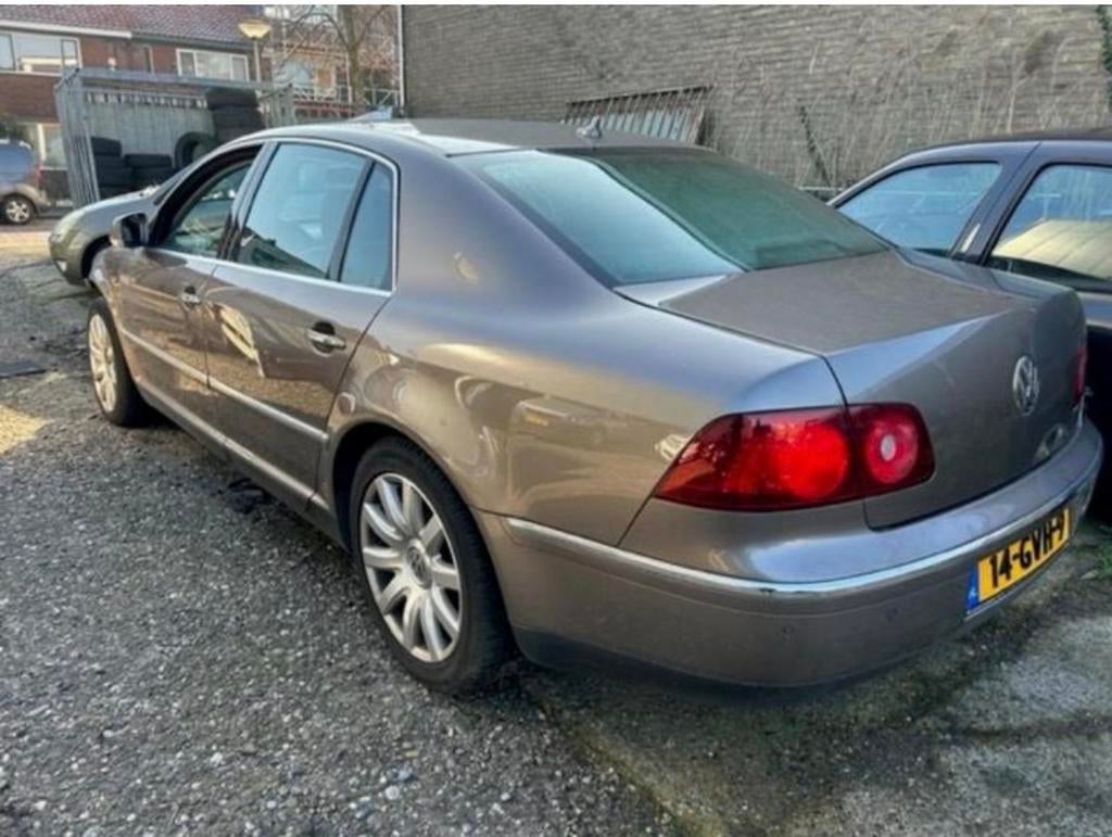 Volkswagen Phaeton 3.0 TDI 176KW 4MOTION AUT 2008 Beige, Auto's, Volkswagen, Automaat, 255 €/maand, 2500 kg, Beige
