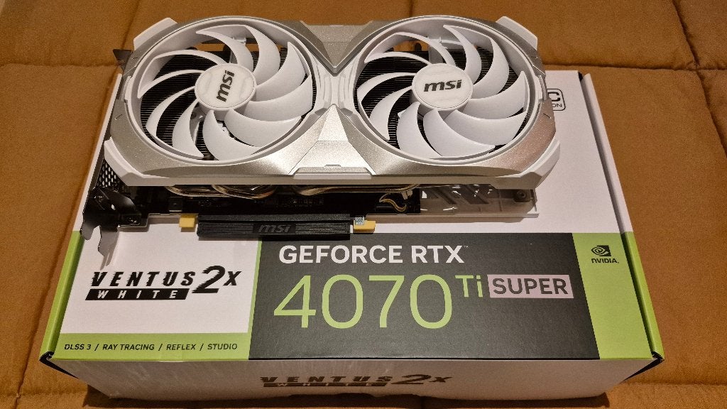 MSI GeForce RTX 4070 Ti SUPER 16G VENTUS 2X WHITE OC, Computers en Software, Videokaarten, GDDR6, Ophalen of Verzenden, Zo goed als nieuw
