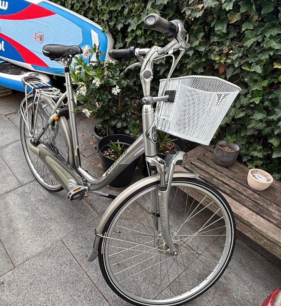 Gazelle Orange Damesfiets met Mand en Versnellingen, Versnellingen, Zo goed als nieuw, Gazelle, Trommelrem