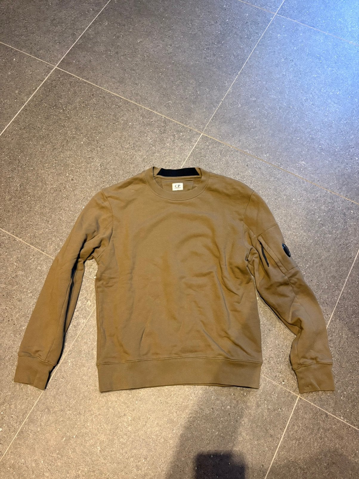 CP Company trui / sweater, Kleding | Heren, Ophalen of Verzenden, Zo goed als nieuw, Maat 48/50 (M), Bruin