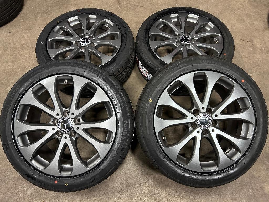 18 inch originele velgen + zomerbanden Mercedes Vito), 18 inch, Banden en Velgen, Ophalen of Verzenden, Mercedes