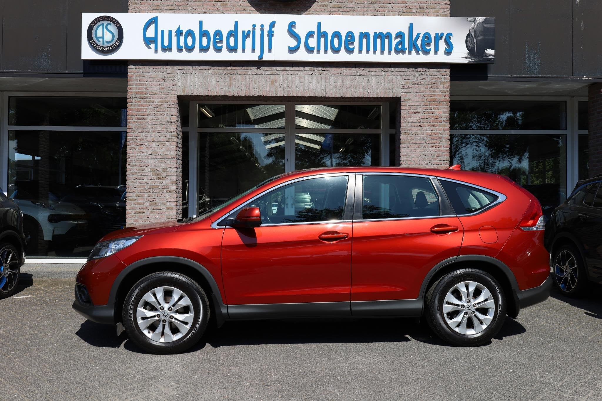 Honda CR-V 2.0 Elegance CAMERA TREKHAAK NAVI 2xPDC CRUISE CL, Voorwielaandrijving, Euro 5, Gebruikt, 4 cilinders