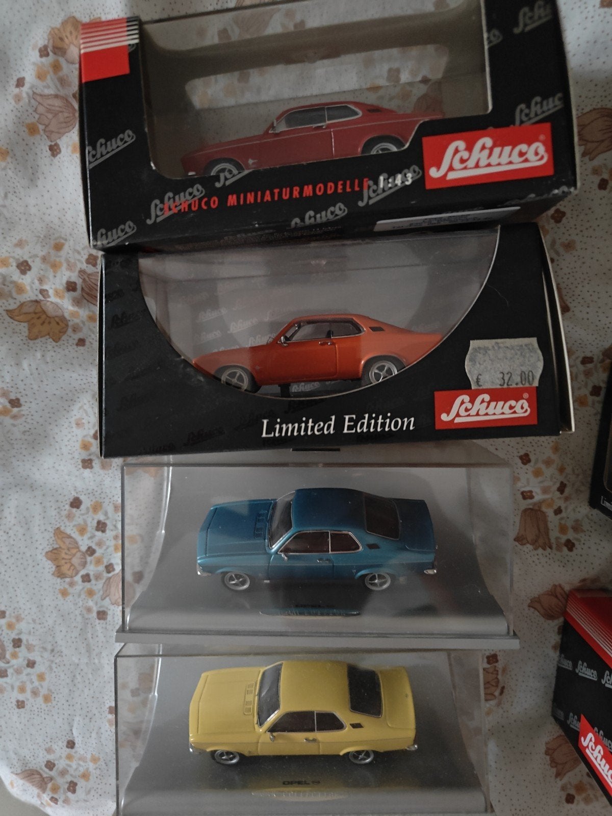 Schuco Open Manta A hele reeks 1/43, Hobby en Vrije tijd, Ophalen of Verzenden, Zo goed als nieuw, Auto, Schuco