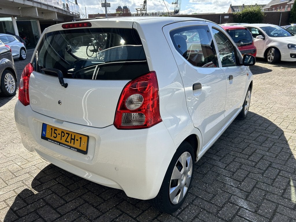 Suzuki Alto 1.0 Comfort Plus 5 deurs airco apk 127 dkm!, Voorwielaandrijving, Euro 5, Stof, Gebruikt
